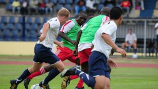 ayx体育-NBA球队阵容深度优化策略，nba队伍分析