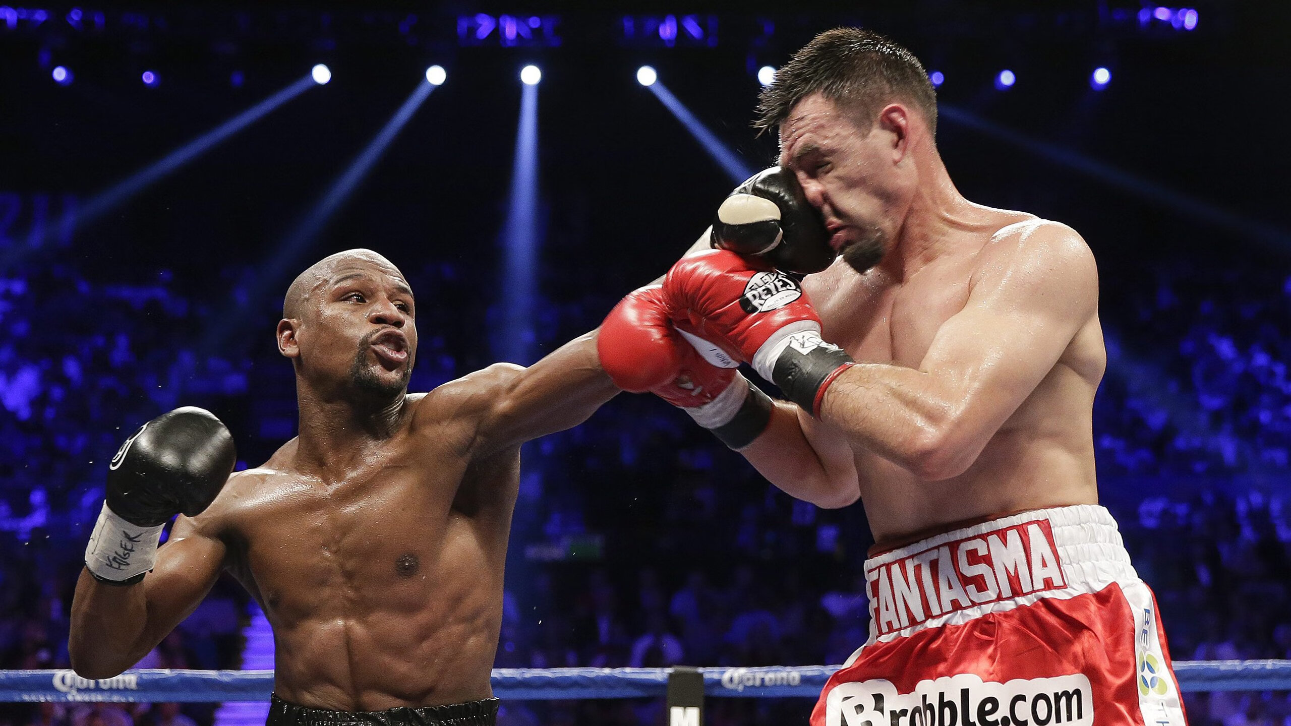 利物浦控球时间占优始终掌握主动，利物浦看球